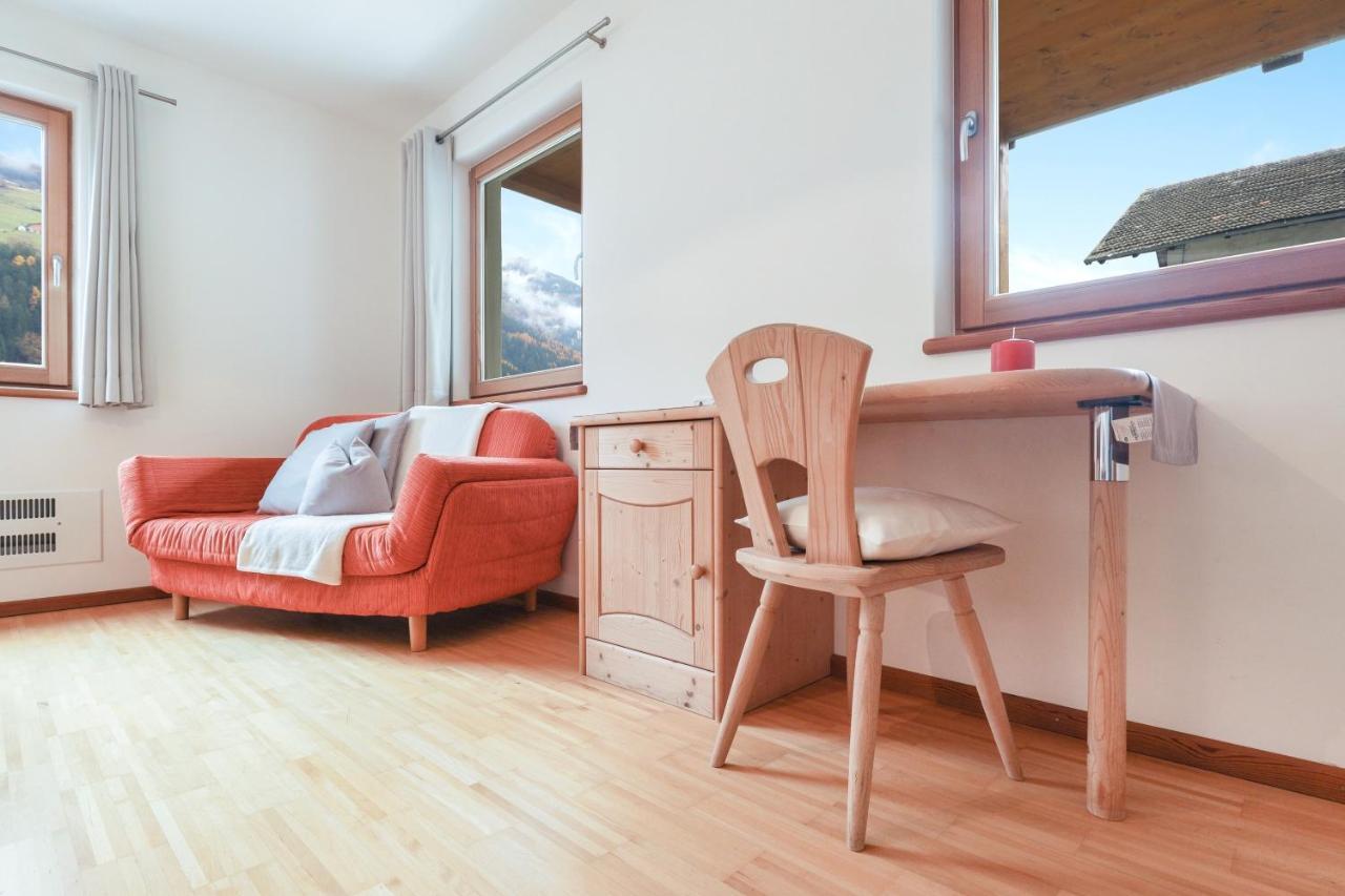 Kelderer Hof - Appartment Meran San Martino In Passiria  Exterior foto